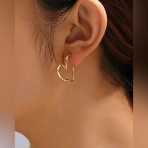 Heart Earrings Gold-Tone